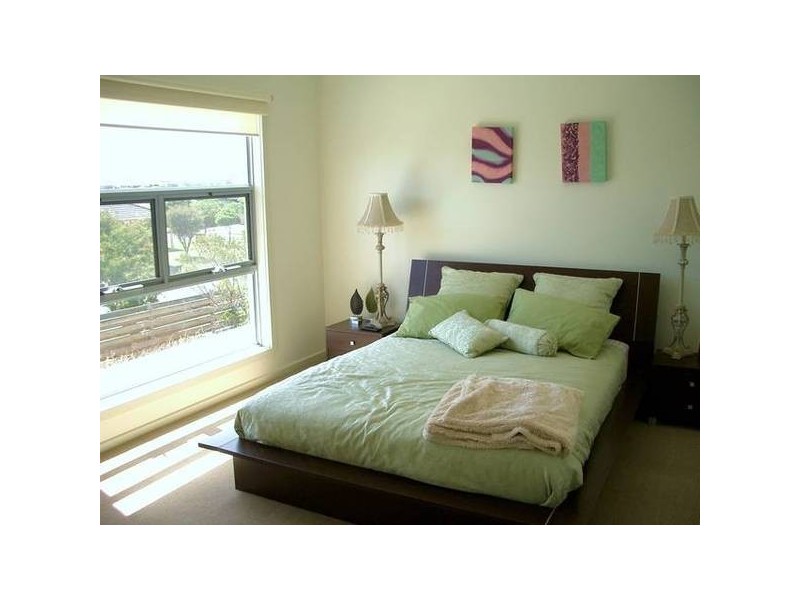 1 & 2 27 Bayside Avenue, St Leonards VIC 3223