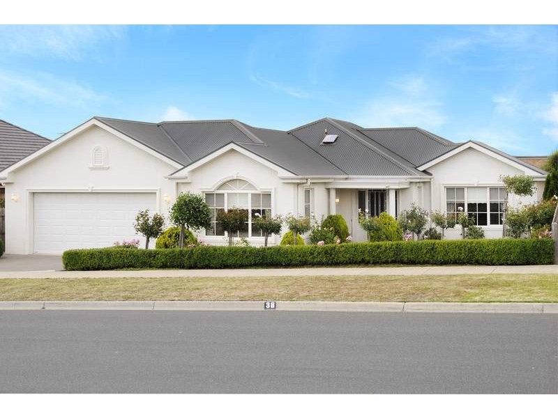 38 Golden Grove, Portarlington VIC 3223