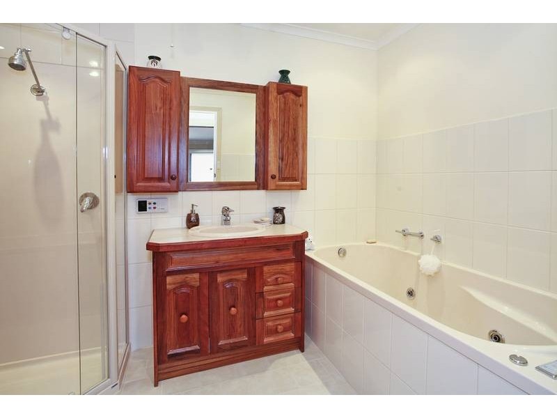 73 The Esplanade, Portarlington VIC 3223