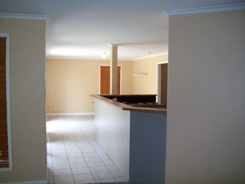 10 Elizabeth Street, Bundamba QLD 4304