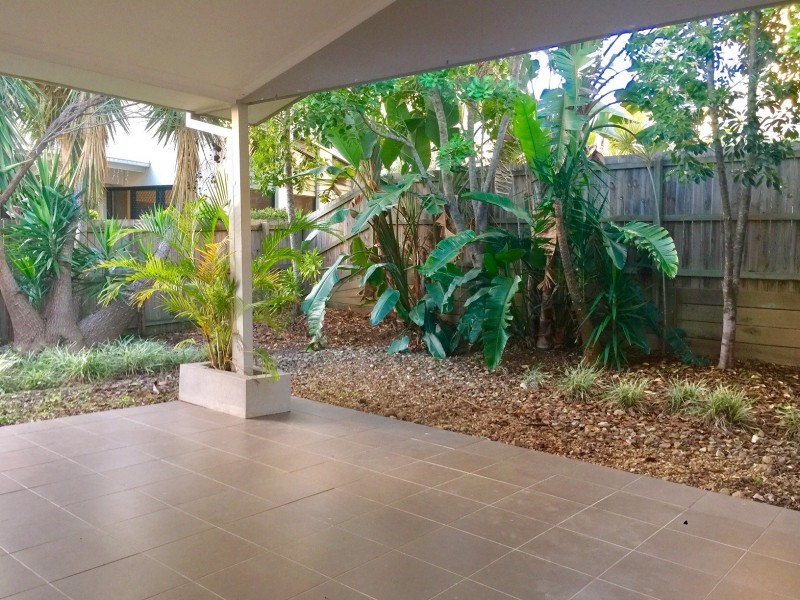29 Hilltop Terrace, Springfield Lakes QLD 4300