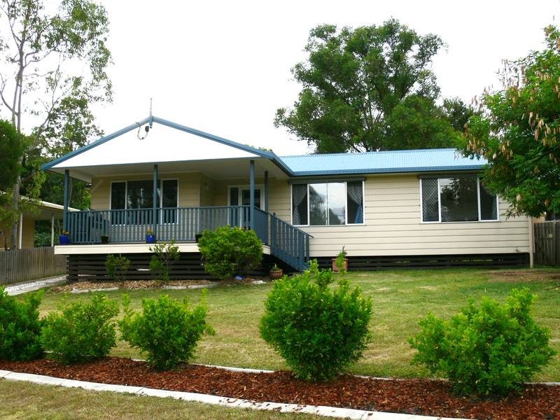 Silkstone QLD 4304