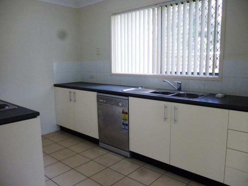 3/37 Jacaranda Street, East Ipswich QLD 4305