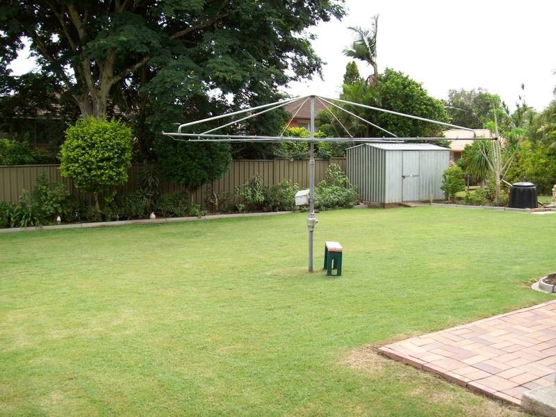 15 Craies Street, Bundamba QLD 4304