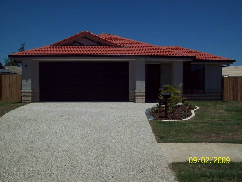 11 Heit Court, North Booval QLD 4304