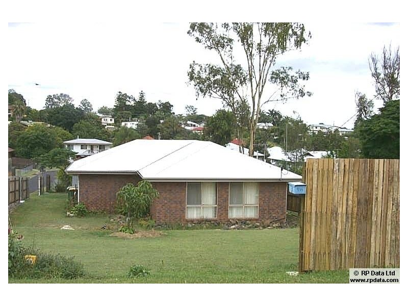 235 Warwick Road, Churchill QLD 4305