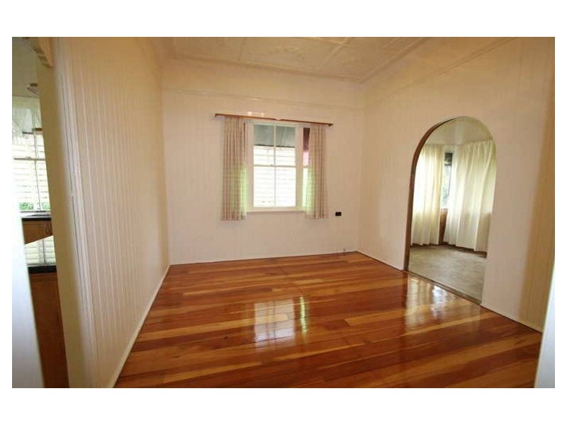 One Mile QLD 4305