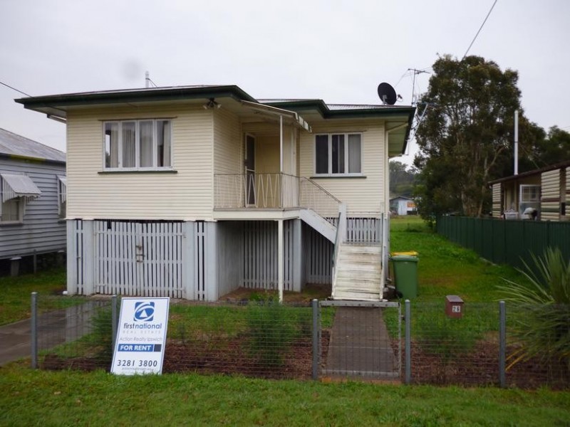 26 Lindsay Street, Bundamba QLD 4304