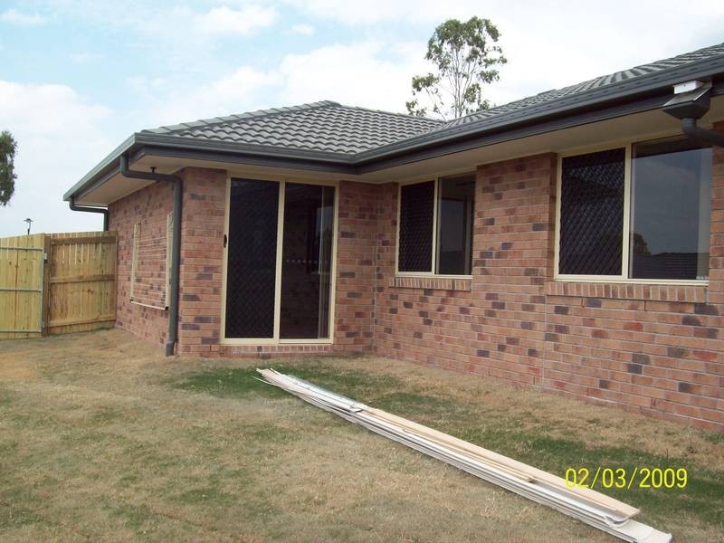 34 Cardin Close, Wulkuraka QLD 4305