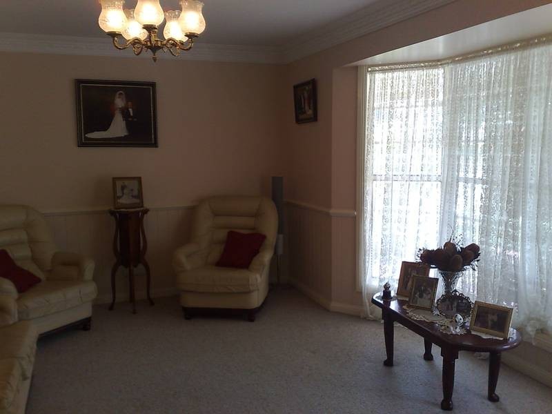 17 Kingston Drive, Flinders View QLD 4305