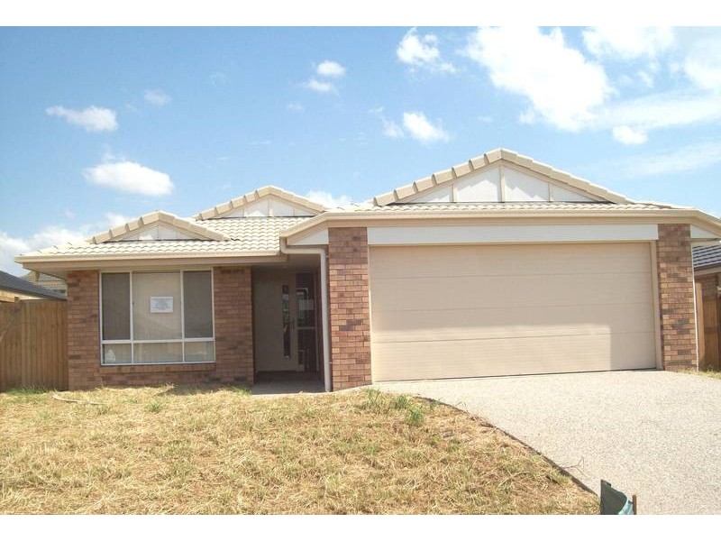 3 Dornoch Cres, Raceview QLD 4305
