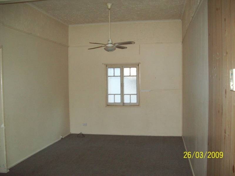 90 Pine Street, North Ipswich QLD 4305