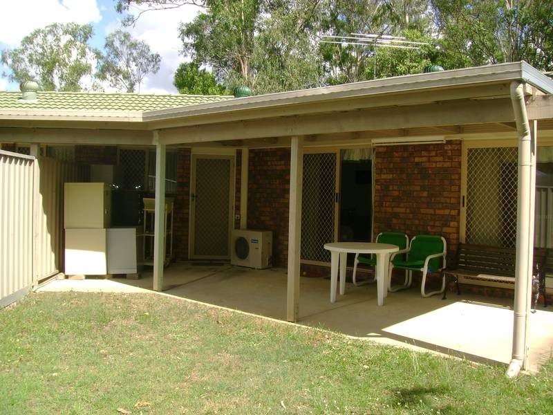 2/117 Pine Mountain Road, Brassall QLD 4305