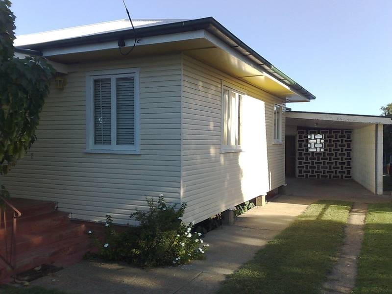 17 Dorothy Street, Silkstone QLD 4304