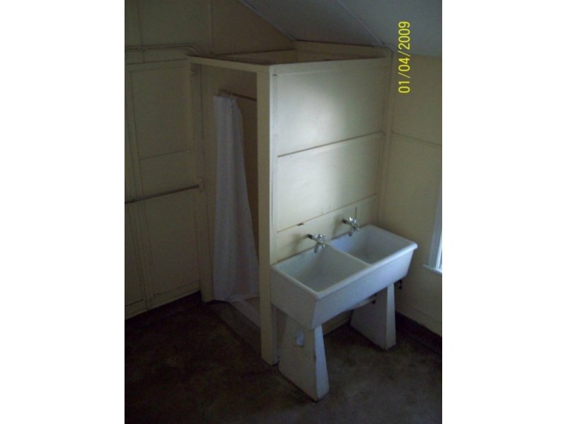 45 North Station Road, North Booval QLD 4304