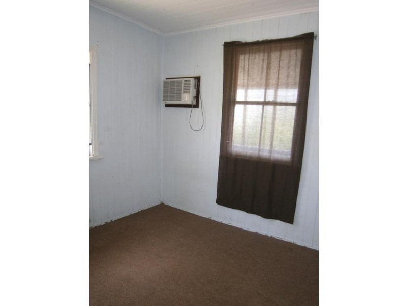 53 Glebe Road, Newtown QLD 4305