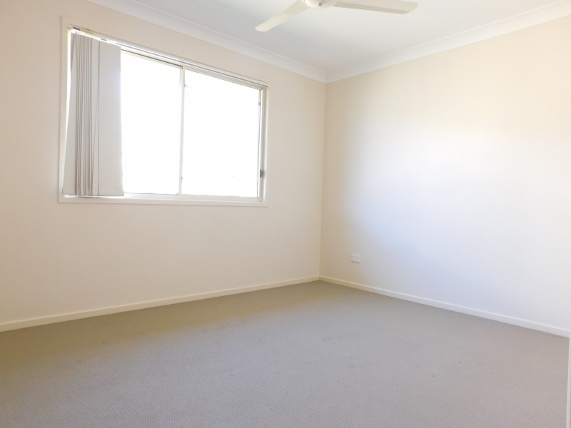 27 Griffin Crescent, Collingwood Park QLD 4301