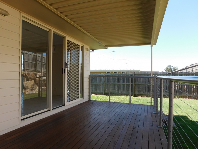 27 Griffin Crescent, Collingwood Park QLD 4301