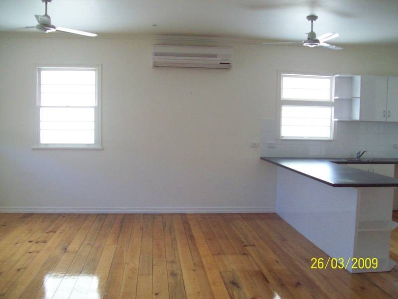 96 Hill Street, North Ipswich QLD 4305