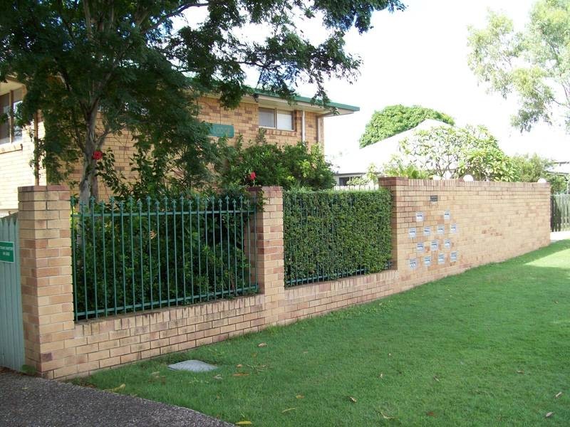 6/13 Booval Street, Booval QLD 4304