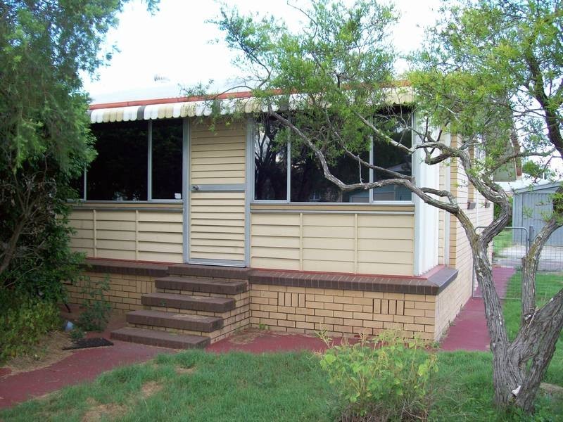 14 Doorey Street, One Mile QLD 4305