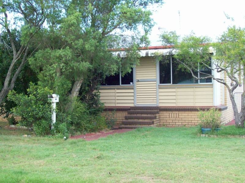 14 Doorey Street, One Mile QLD 4305
