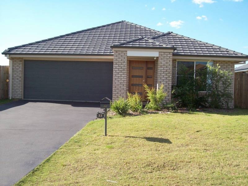 22 Brighton Street, Raceview QLD 4305