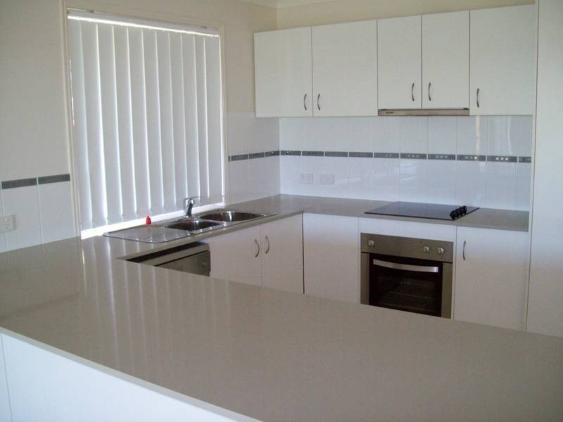 22 Brighton Street, Raceview QLD 4305