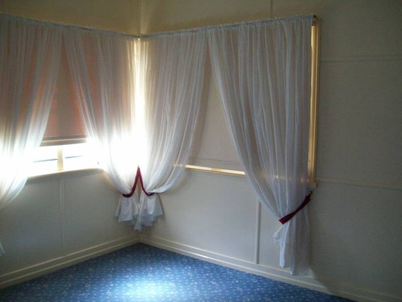 8 Thurso Street, North Booval QLD 4304