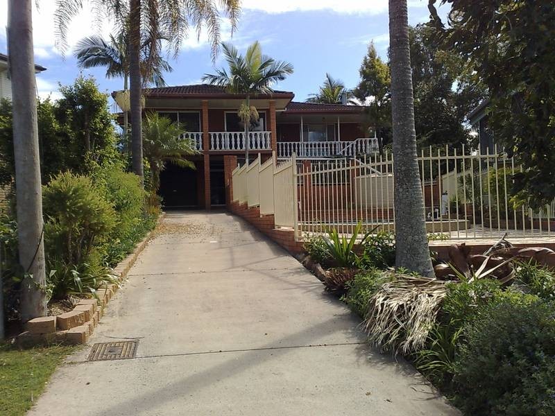 6 Bays Court, Brassall QLD 4305