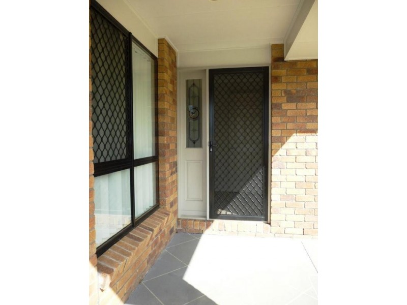 7 Sugars Place, Bundamba QLD 4304