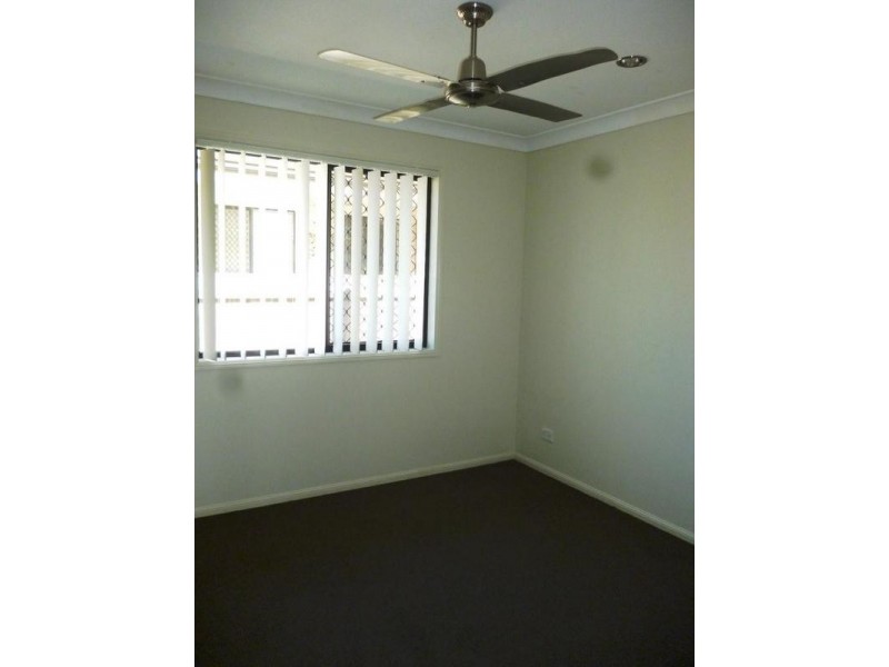 7 Sugars Place, Bundamba QLD 4304