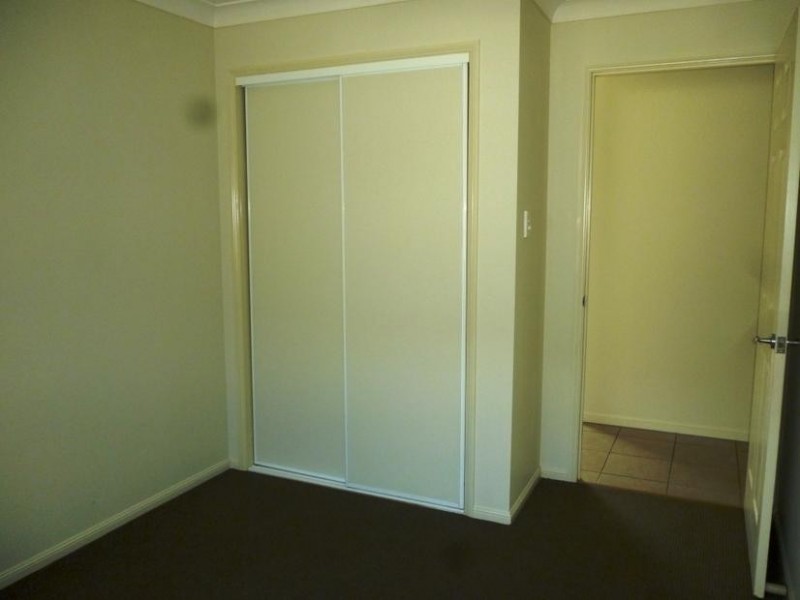 7 Sugars Place, Bundamba QLD 4304