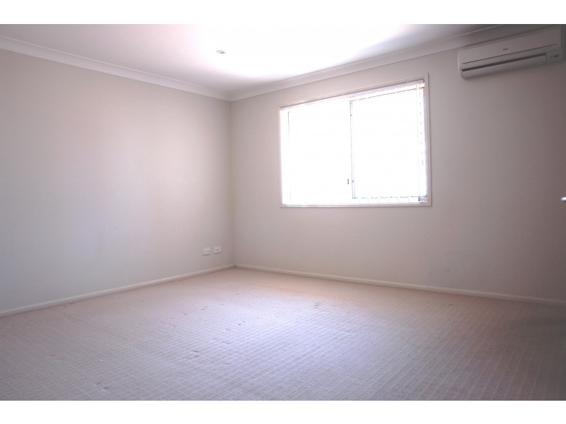 10 Rule Drive, Bundamba QLD 4304