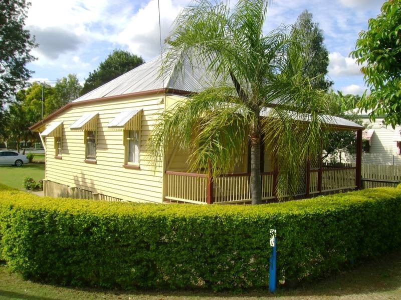 16 Salisbury, Ipswich QLD 4305