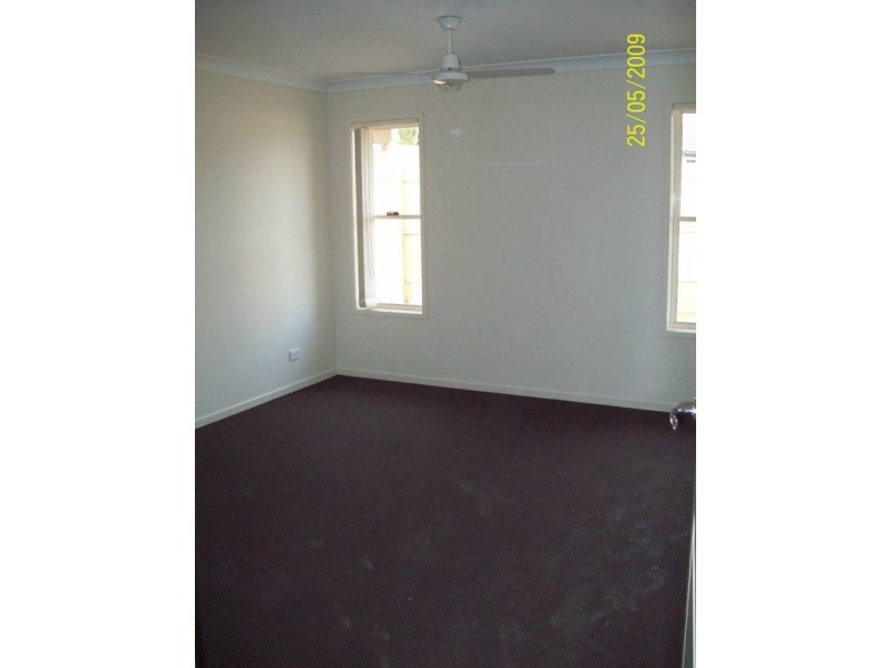 7 Cardin Close, Wulkuraka QLD 4305