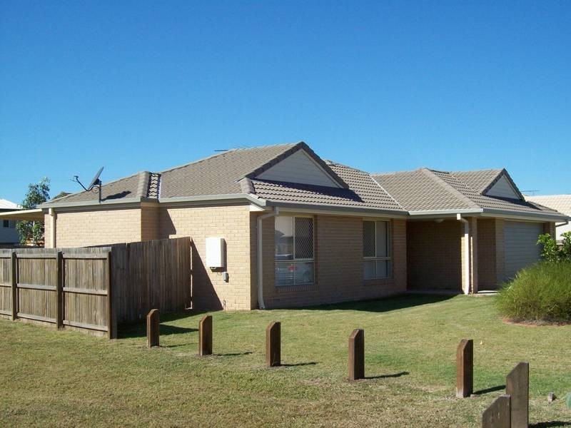 42 Ronayne Circuit, One Mile QLD 4305