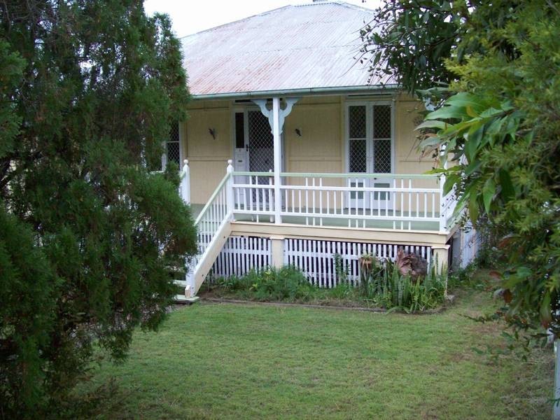 11 Hawthorne Street, Coalfalls QLD 4305