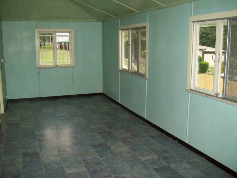 11 Hawthorne Street, Coalfalls QLD 4305