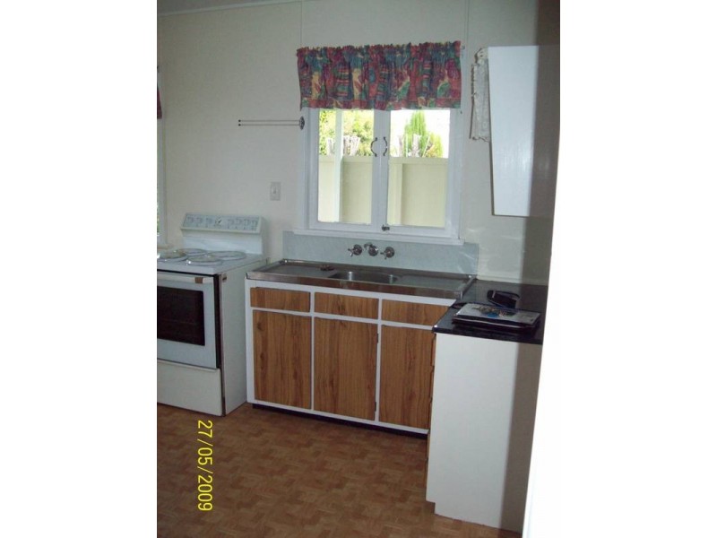 4 Weldon Street, North Ipswich QLD 4305
