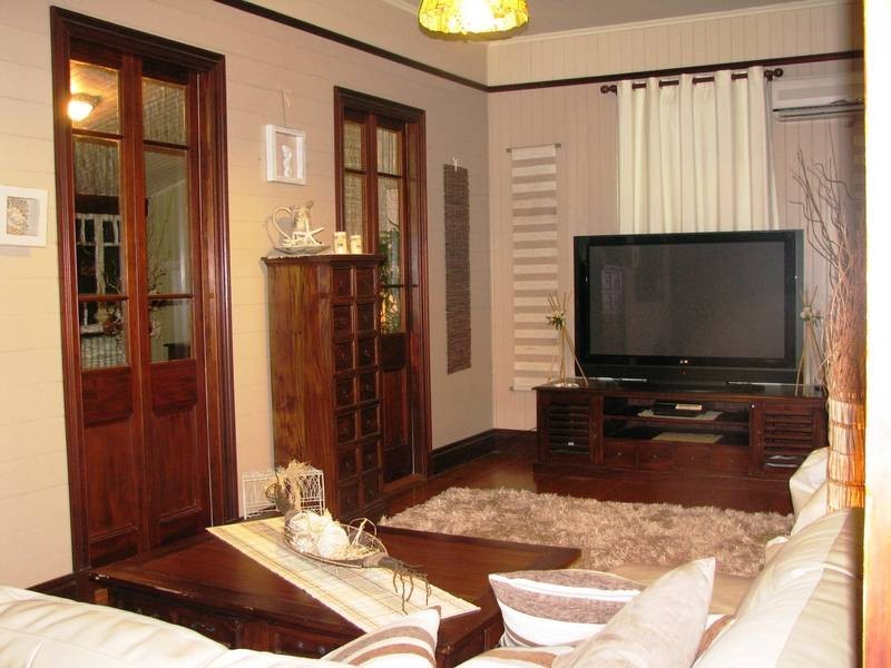 7 W M Hughes Street, North Ipswich QLD 4305
