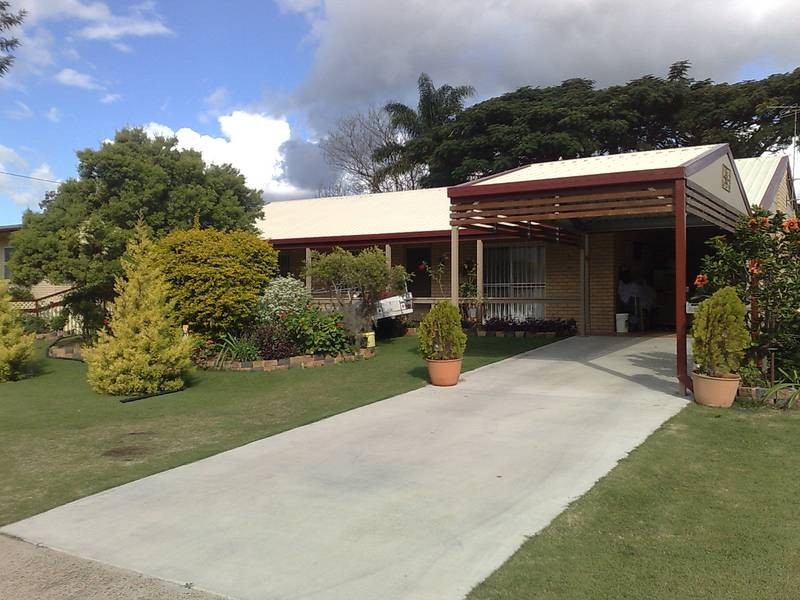 11a George Street, Newtown QLD 4305