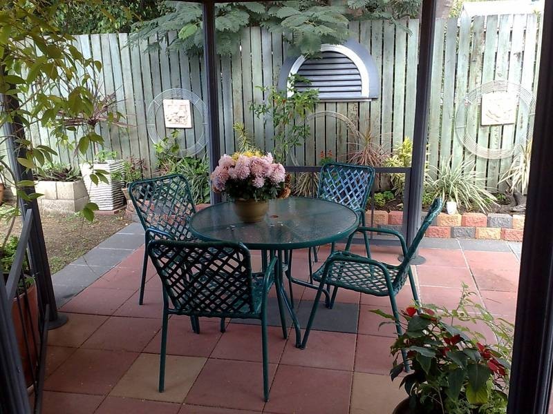 11a George Street, Newtown QLD 4305