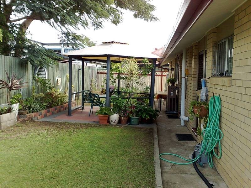 11a George Street, Newtown QLD 4305