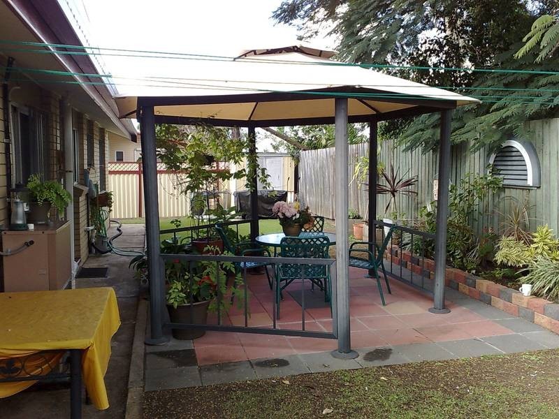 11a George Street, Newtown QLD 4305