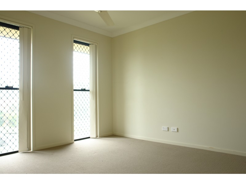 2 Chanel Court, Wulkuraka QLD 4305