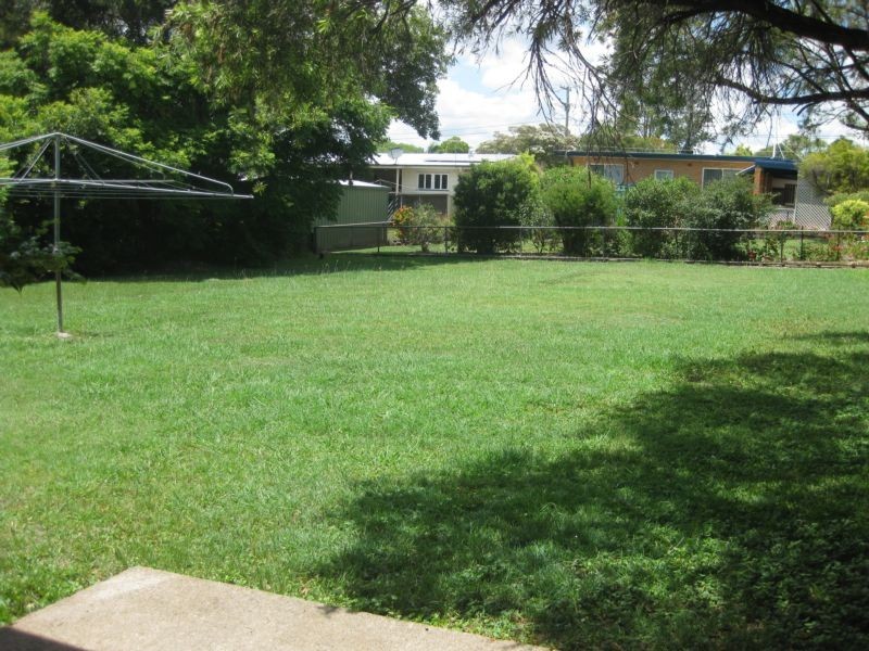7 Edgar Street, Eastern Heights QLD 4305