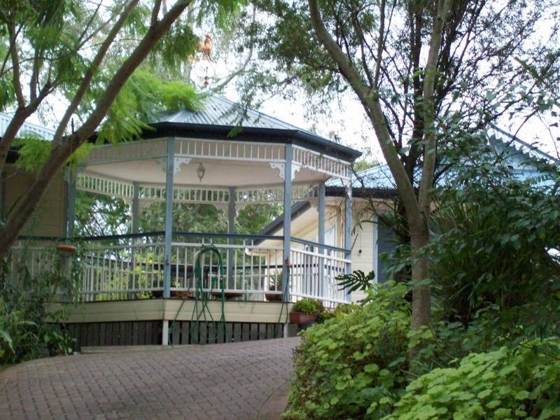 17 Hume Street, Woodend QLD 4305