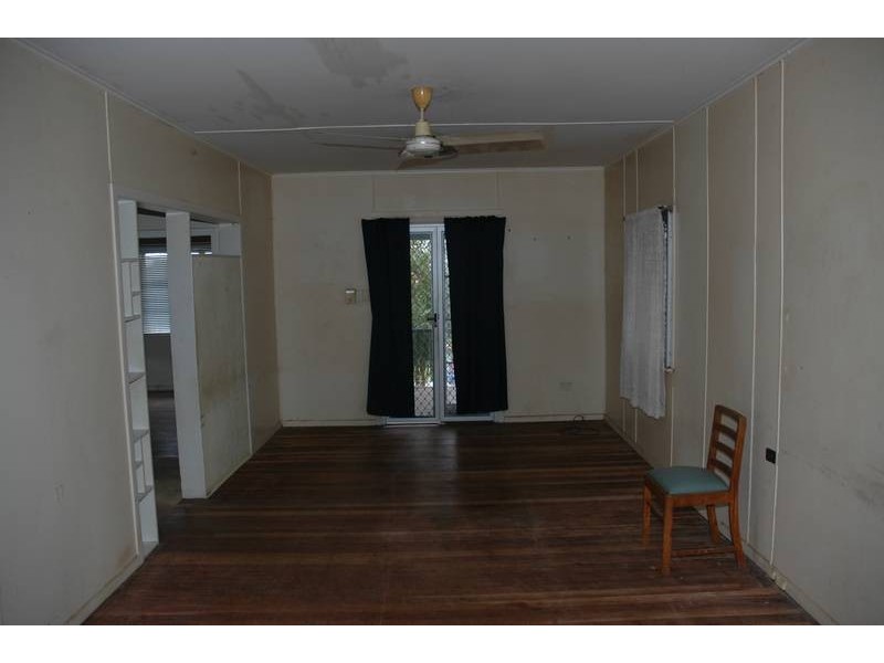 53 Vineyard, One Mile QLD 4305