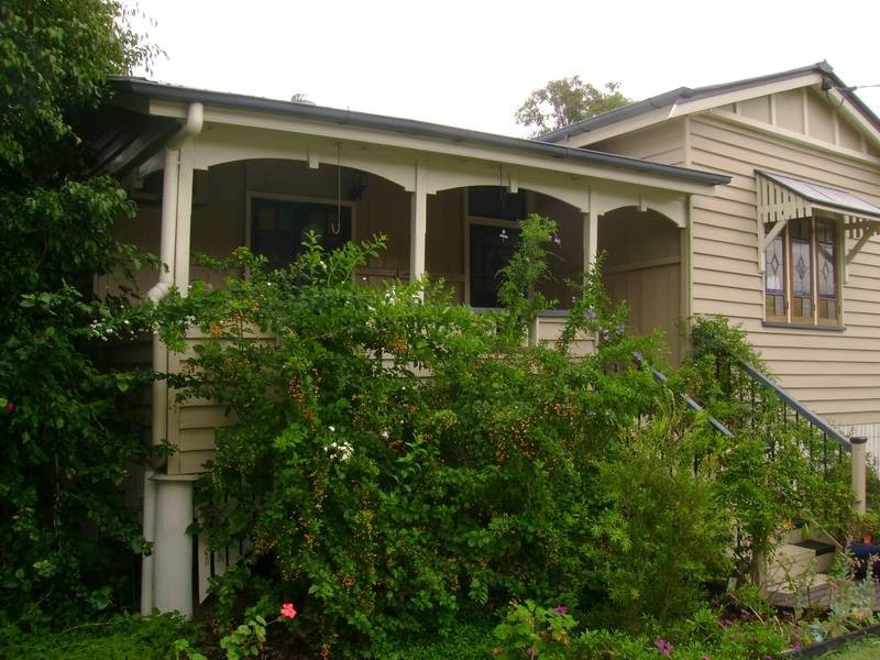Newtown QLD 4305
